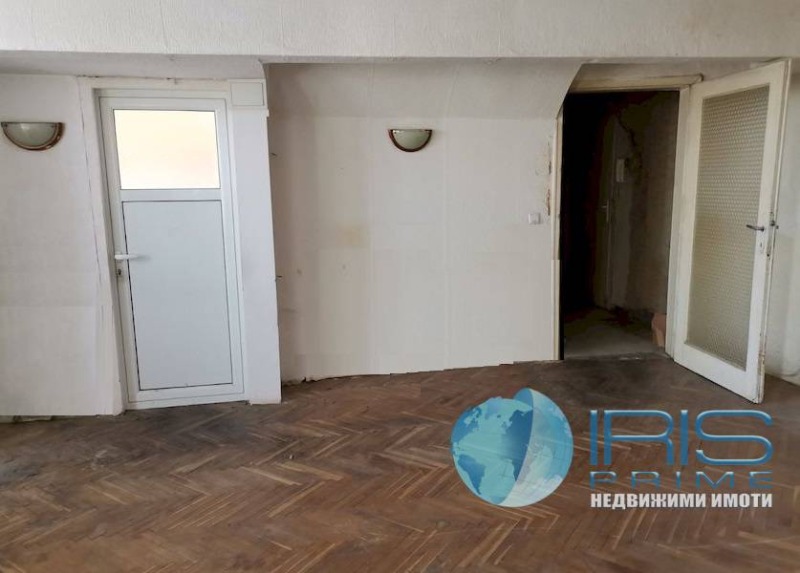 Te koop  1 slaapkamer Sjumen , Dobrudzjanski , 62 m² | 58715852