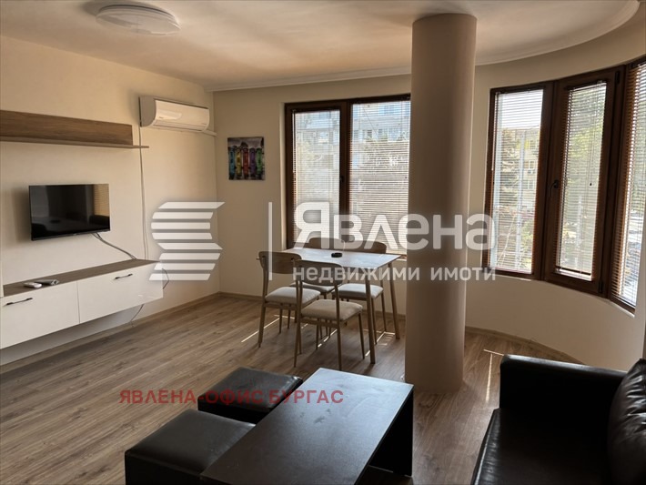 À vendre  2 chambres Bourgas , Tsentar , 85 m² | 80733939 - image [2]