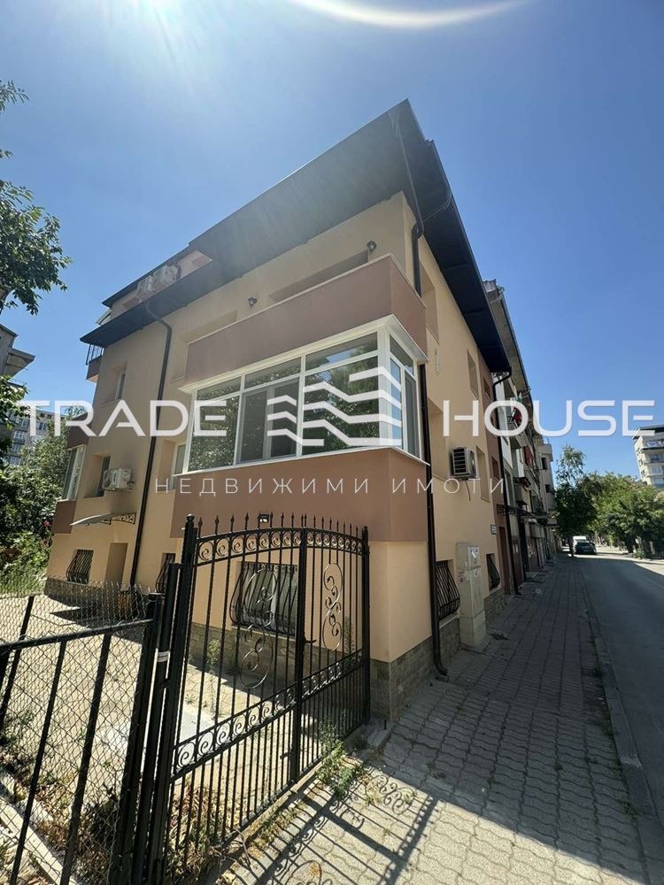 For Sale  House Floor Plovdiv , Tsentar , 110 sq.m | 11330442