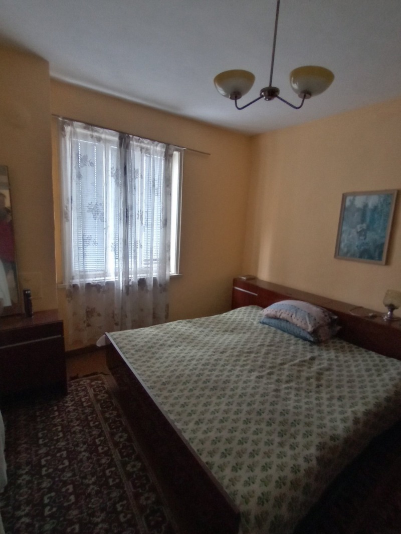 Продава  Huis regio Blagoëvgrad , Satovtsja , 170 кв.м | 48130014 - изображение [2]