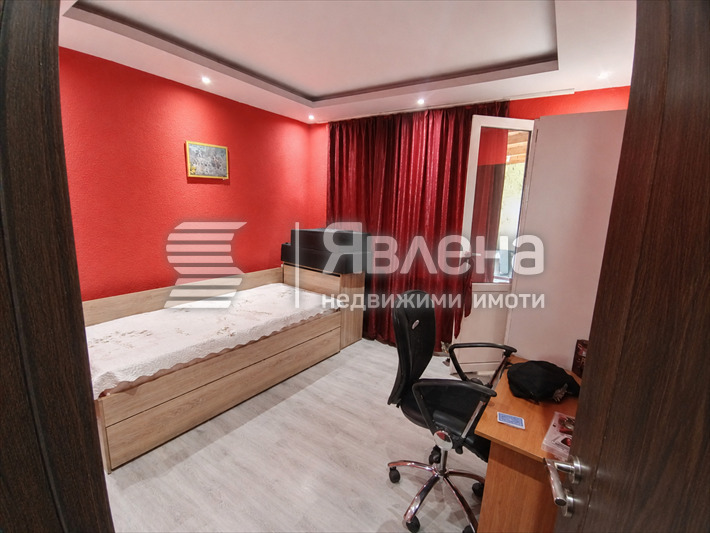 Продава КЪЩА, гр. Перник, Клепало, снимка 10 - Къщи - 55452640