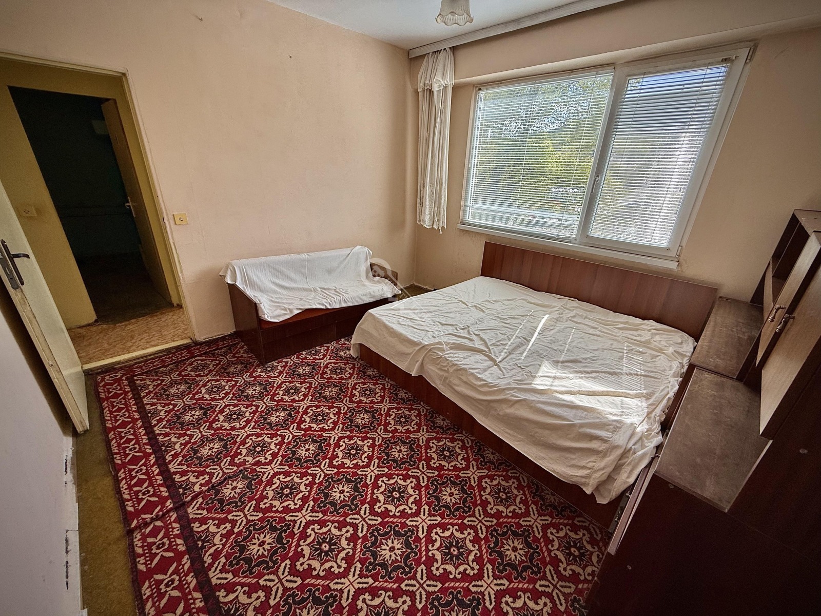 Продава 3-СТАЕН, гр. Лясковец, област Велико Търново, снимка 2 - Апартаменти - 54338662