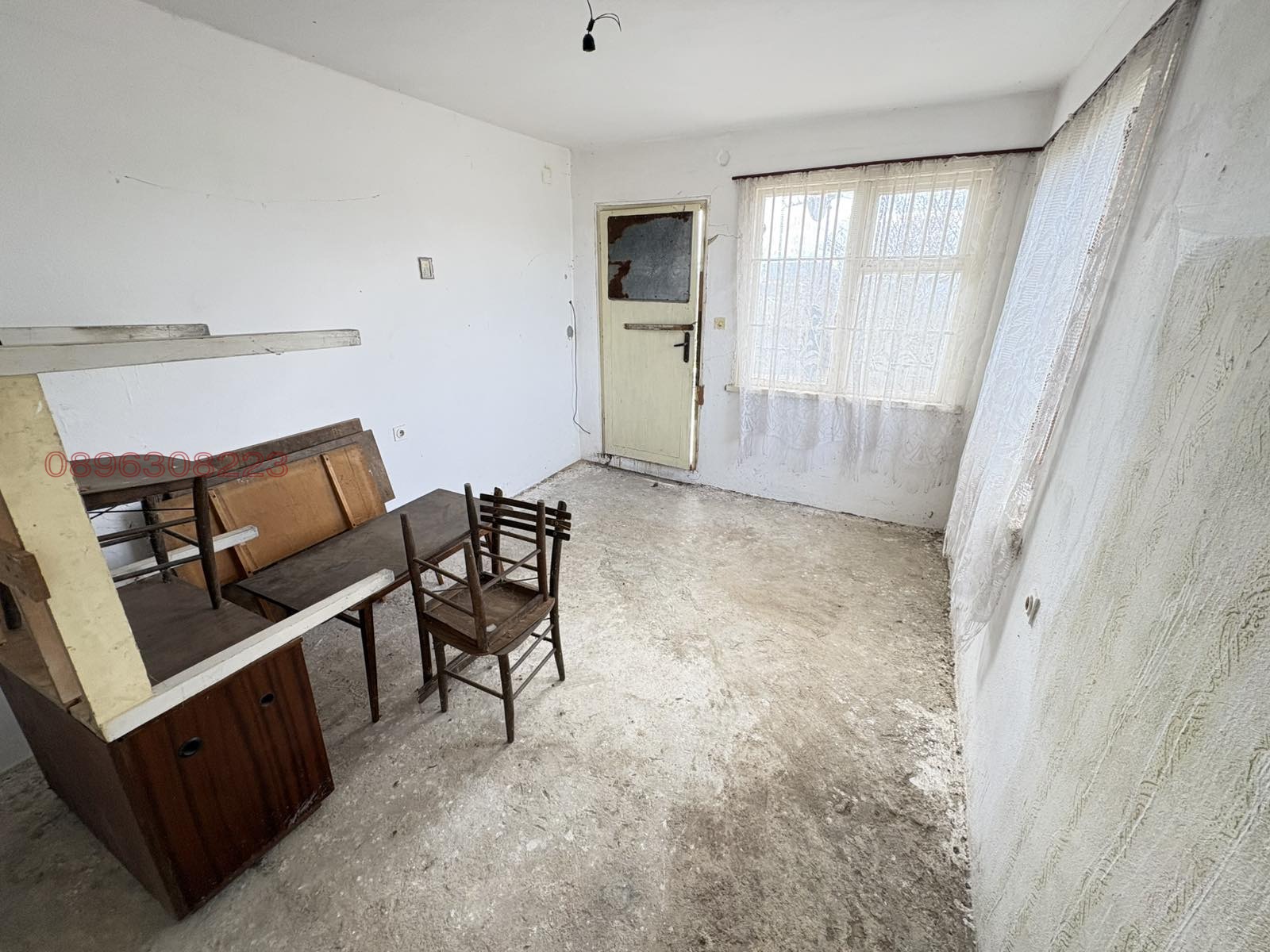 Продава КЪЩА, с. Изворско, област Варна, снимка 10 - Къщи - 53749645