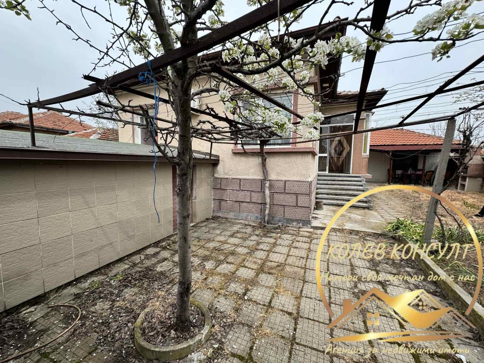 Продава КЪЩА, с. Войводово, област Хасково