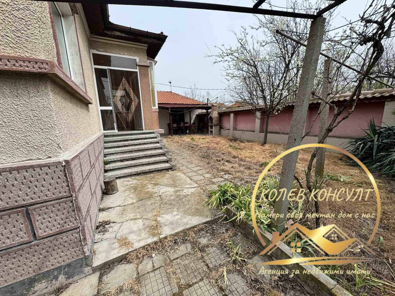 Продава КЪЩА, с. Войводово, област Хасково, снимка 10 - Къщи - 54197861