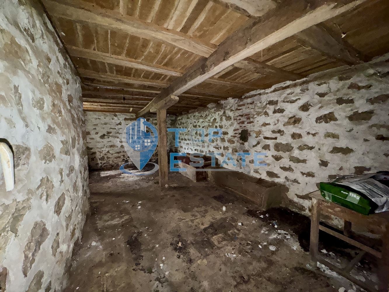 Продава КЪЩА, с. Хотница, област Велико Търново, снимка 11 - Къщи - 54292417