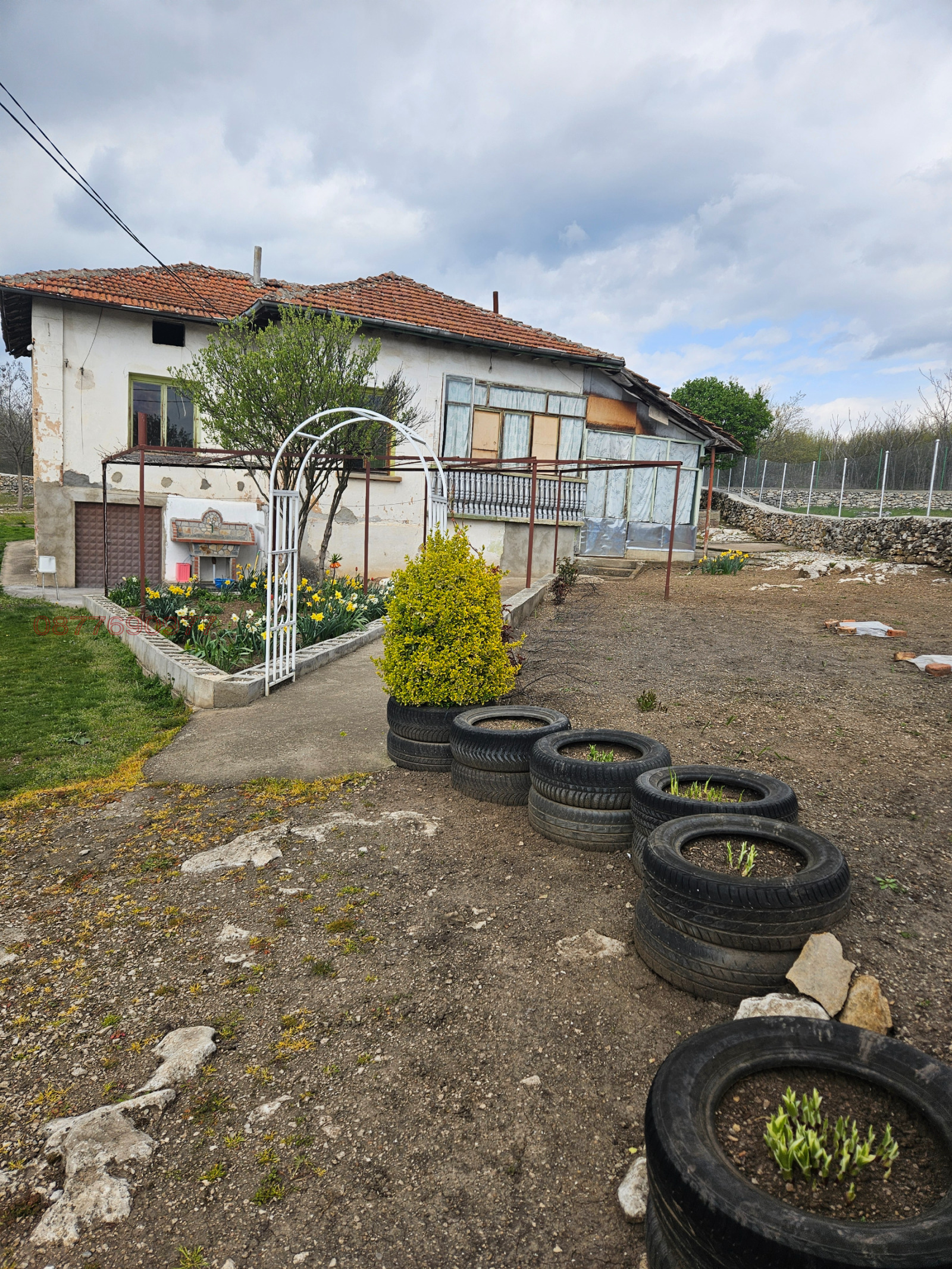 Продава КЪЩА, с. Чирен, област Враца, снимка 3 - Къщи - 54345029