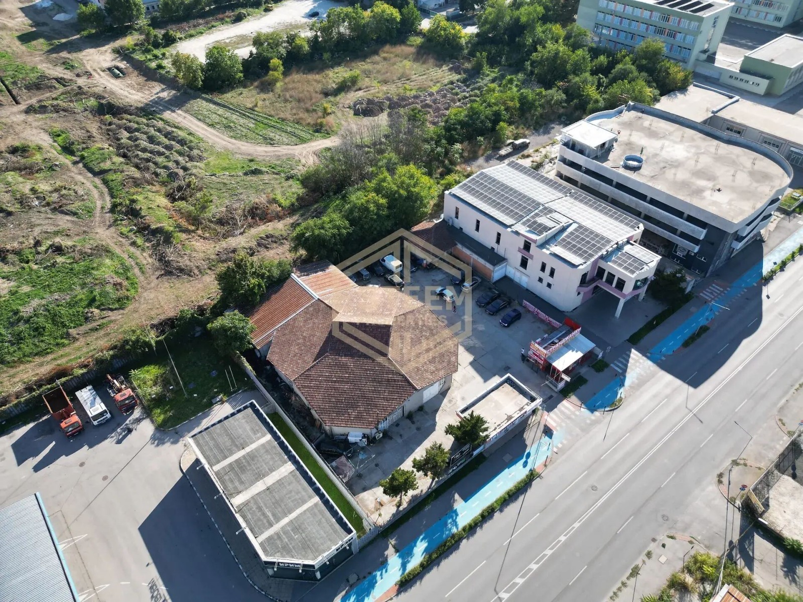 Продава БИЗНЕС ИМОТ, гр. Русе, Промишлена зона - Изток