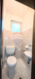Продава ОФИС, град Варна, Окръжна болница-Генерали • 310000 € / 606307.30 лв. • 87556620 7