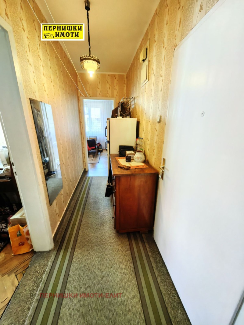 De vânzare  1 dormitor Pernic , Țentâr , 68 mp | 70804356 - imagine [10]