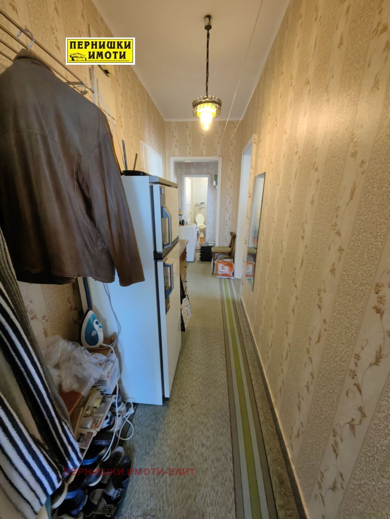 De vânzare  1 dormitor Pernic , Țentâr , 68 mp | 70804356 - imagine [3]