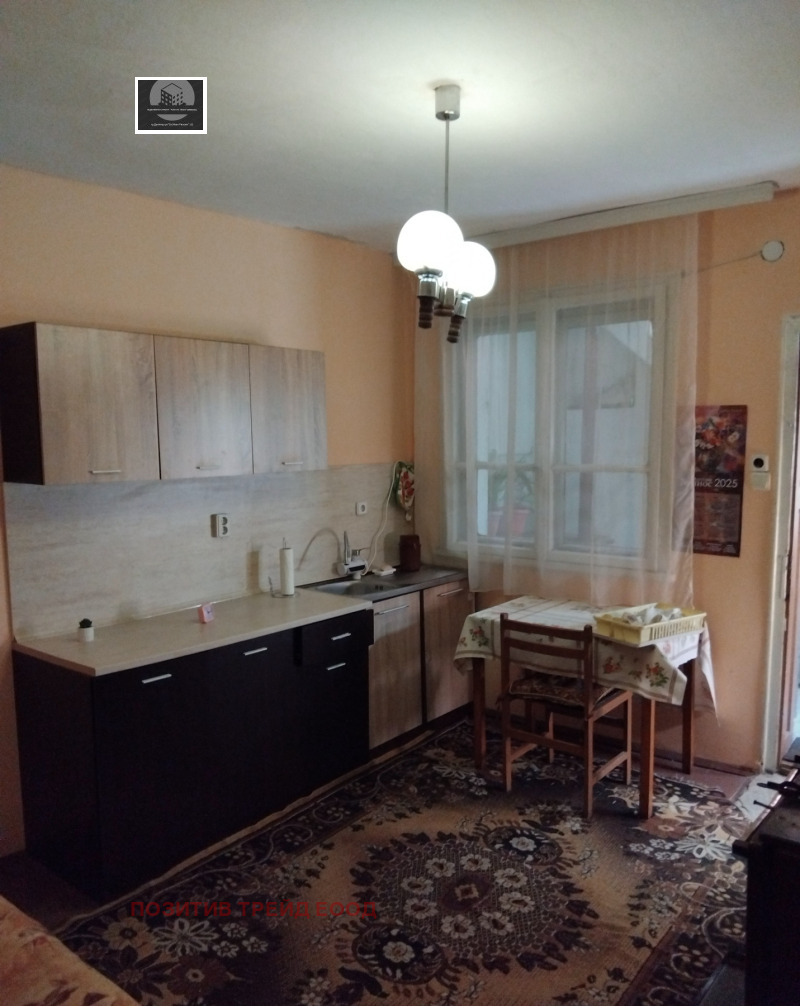 Te koop  Huis verdieping regio Kjoestendil , Dupnitsa , 80 m² | 26132210