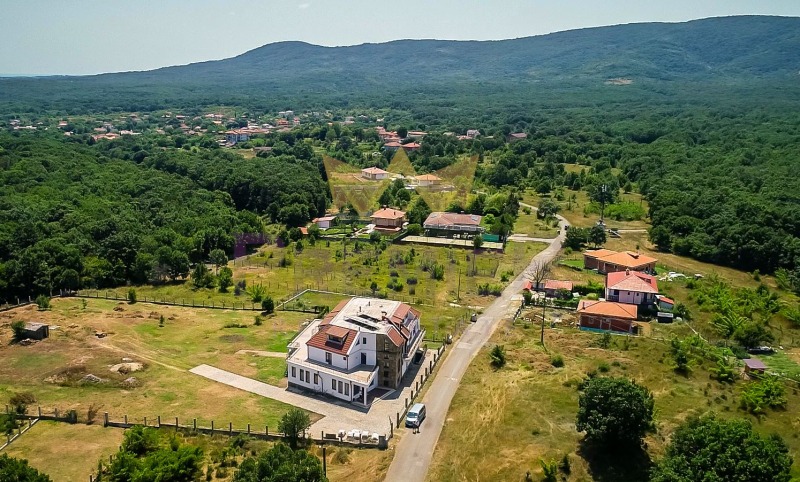 Продава ХОТЕЛ, с. Велика, област Бургас, снимка 4 - Хотели - 53441416