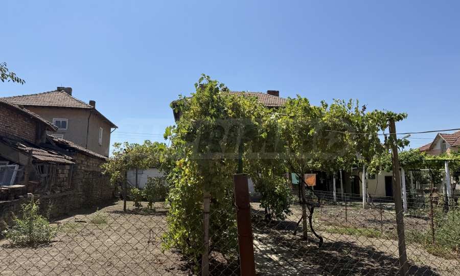 Продава ЕТАЖ ОТ КЪЩА | Imot.bg — изображение 1