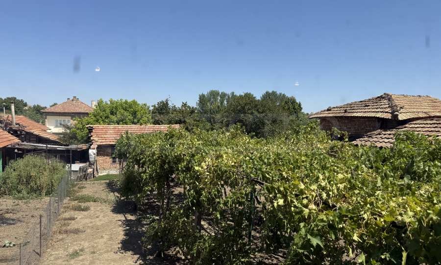 Продава ЕТАЖ ОТ КЪЩА | Imot.bg — изображение 2