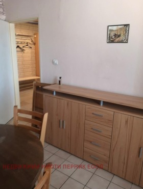 1 chambre Radomir, région Pernik 2