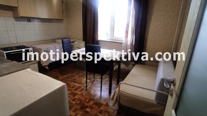 Продава 2-СТАЕН, гр. Пловдив, Кючук Париж, снимка 3 - Апартаменти - 54422608