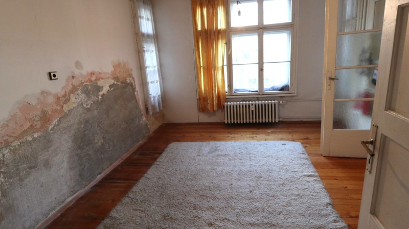 Продава 4-СТАЕН, гр. София, Оборище, снимка 6 - Апартаменти - 53074926