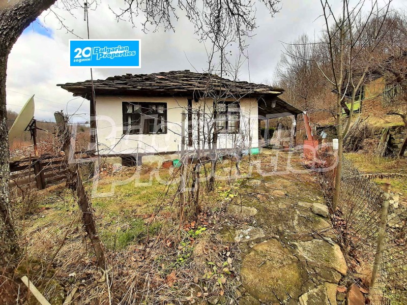 Продава КЪЩА, гр. Плачковци, област Габрово, снимка 1 - Къщи - 44326200