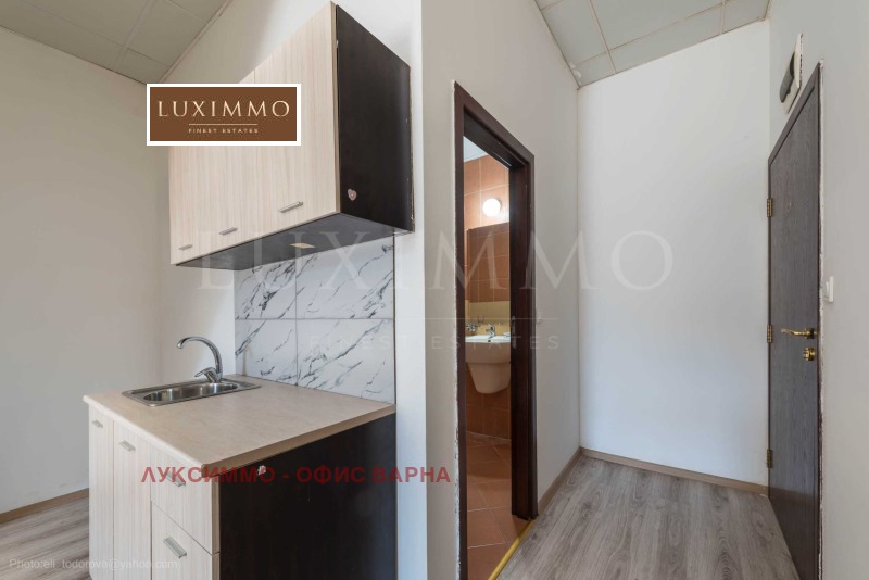 Продава ХОТЕЛ, гр. Варна, Гръцка махала, снимка 13 - Хотели - 53178320