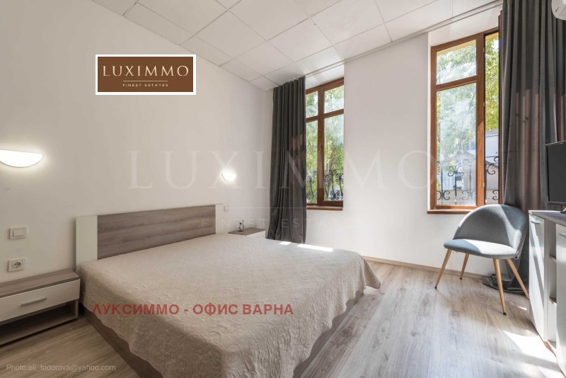 Продава ХОТЕЛ, гр. Варна, Гръцка махала, снимка 4 - Хотели - 53178320