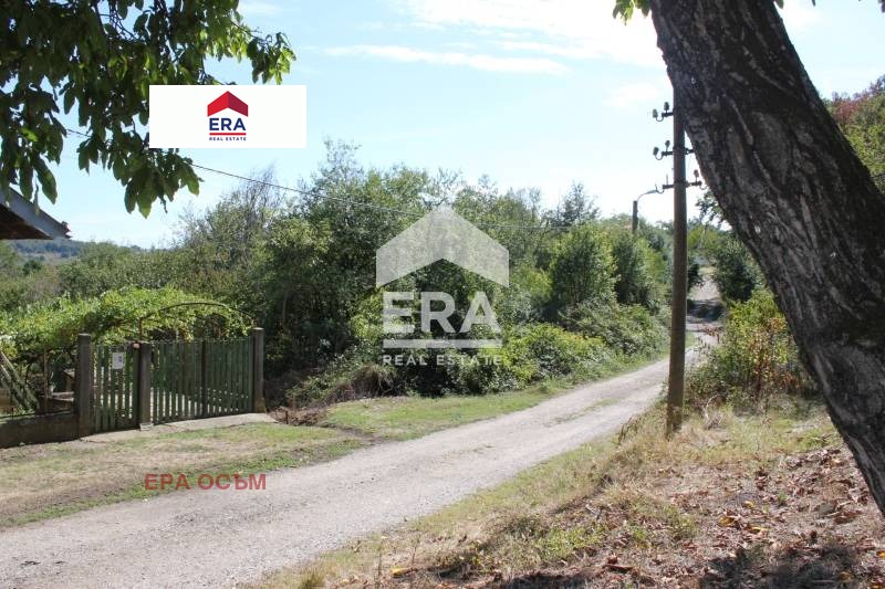 Продава ПАРЦЕЛ, с. Изворче, област Ловеч, снимка 2 - Парцели - 53679906