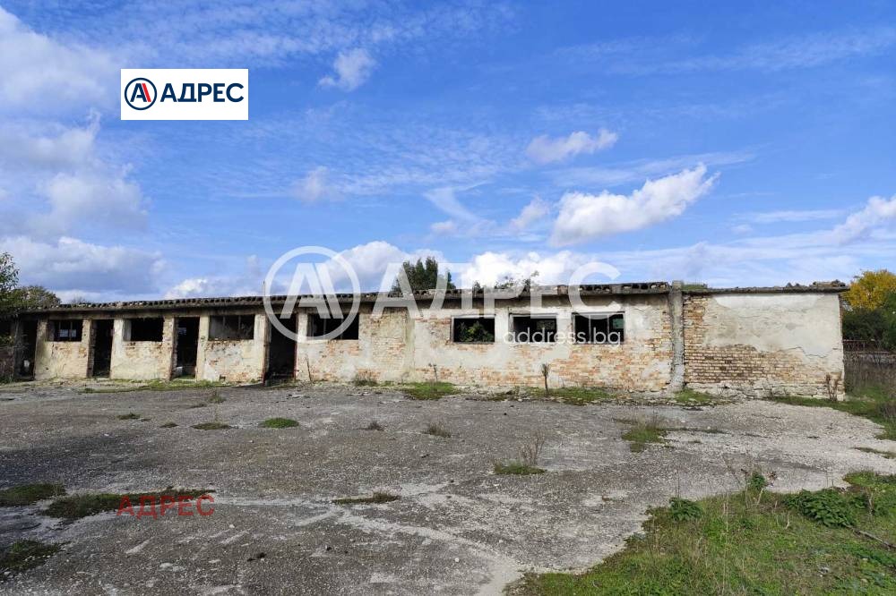 Продава ПРОМ. ПОМЕЩЕНИЕ, с. Водица, област Варна, снимка 5 - Производствени сгради - 54075429