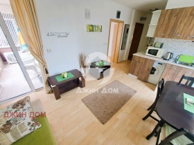 1 quarto k.k. Slantchev briag, região Burgas 3