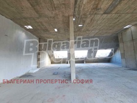 3 спаваће собе Зона Б-5, Софија