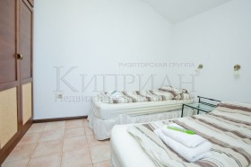 House Kranevo, region Dobrich 9