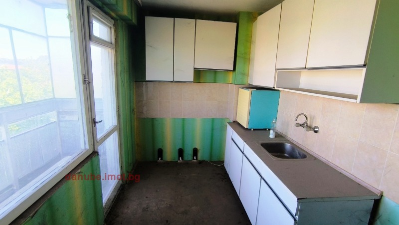 Te koop  Studio Ruse , Rodina 1 , 42 m² | 17389900 - afbeelding [3]