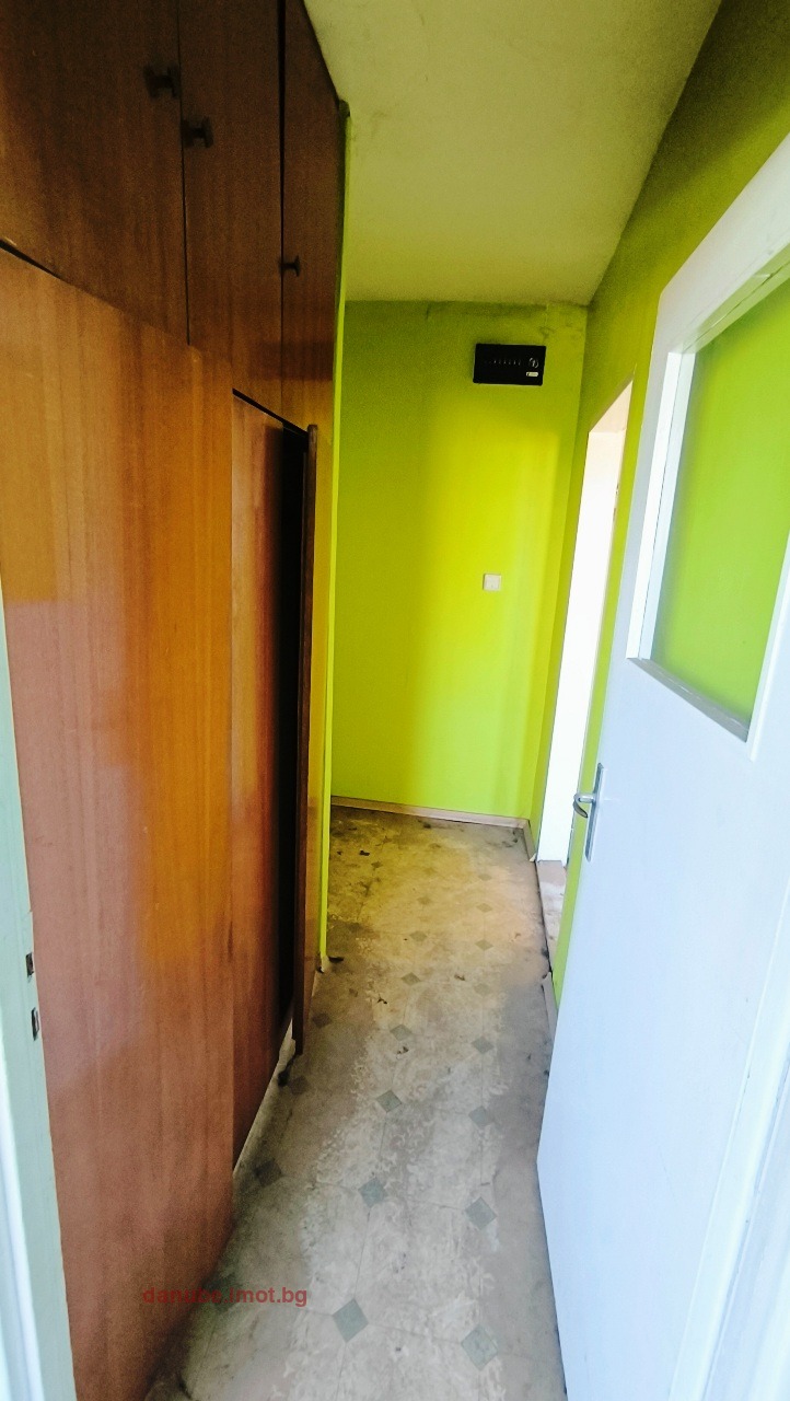 Te koop  Studio Ruse , Rodina 1 , 42 m² | 17389900 - afbeelding [8]