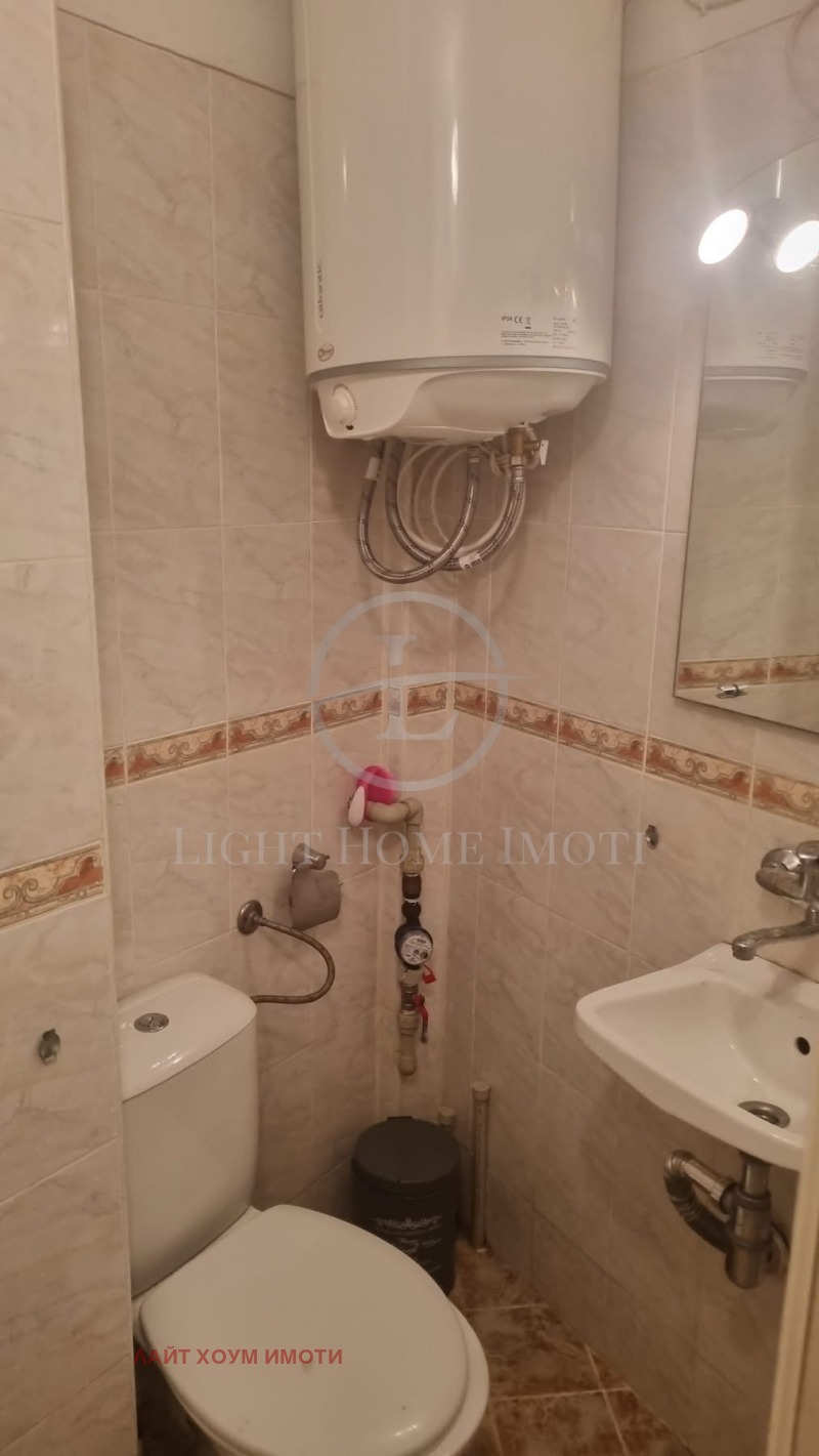 Myytävänä  Studio Plovdiv , Karšijaka , 40 neliömetriä | 89393991 - kuva [6]