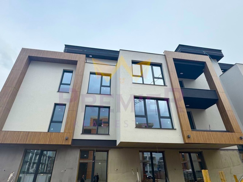 Продава  2-стаен град София , Малинова долина , 76 кв.м | 71562342