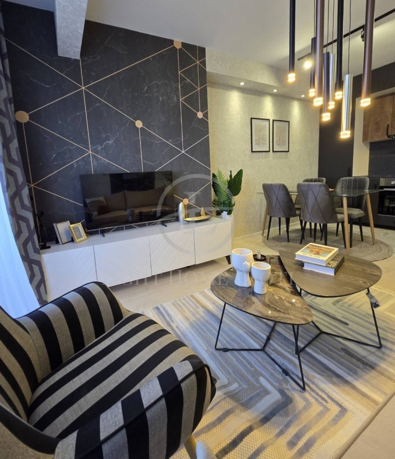 Til salg  2 soveværelser Plovdiv , Kamenitsa 1 , 65 kvm | 43082839 - billede [2]