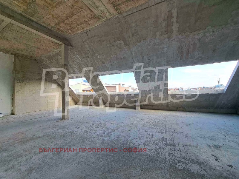 Na sprzedaż  3 sypialnie Sofia , Zona B-5 , 176 mkw | 82801528 - obraz [2]