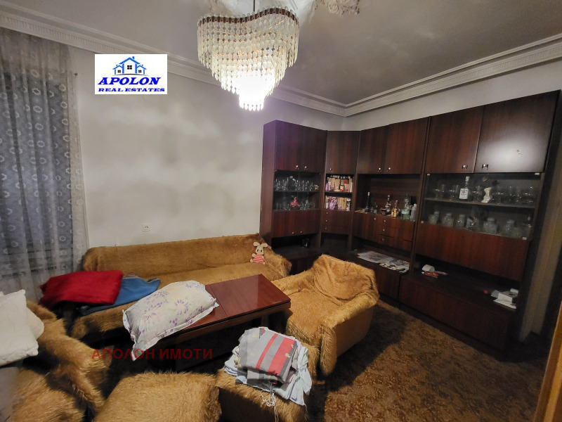 Продава МНОГОСТАЕН, гр. Пещера, област Пазарджик, снимка 4 - Апартаменти - 53367140