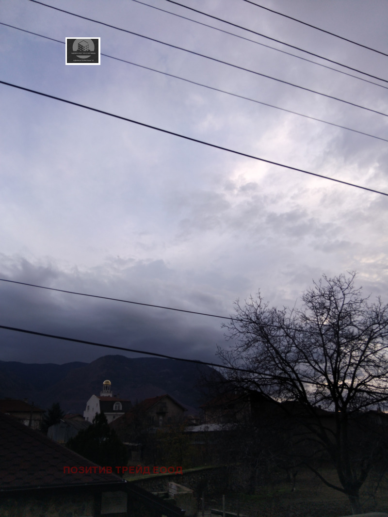 Продава КЪЩА, с. Самораново, област Кюстендил, снимка 3 - Къщи - 52539858