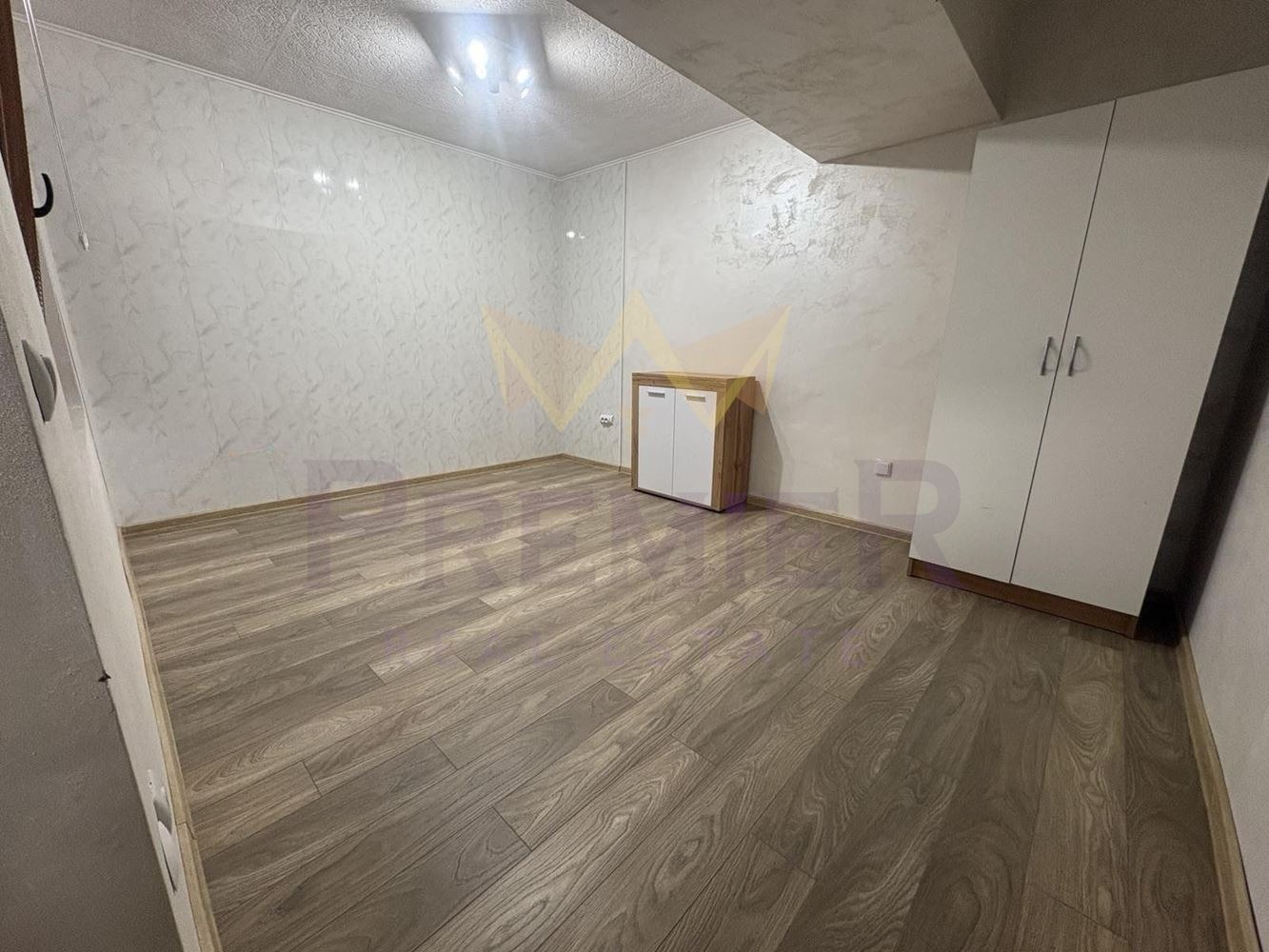 Продава 3-СТАЕН, гр. Варна, Бриз, снимка 4 - Апартаменти - 56505841
