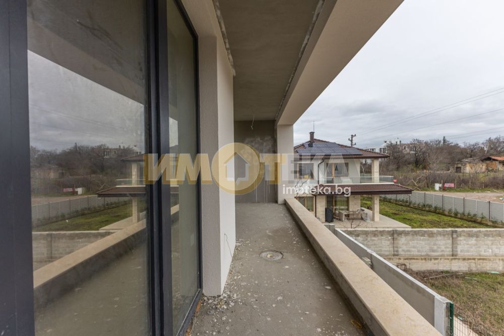 Продава КЪЩА, гр. Варна, м-т Долна Трака, снимка 3 - Къщи - 54532803