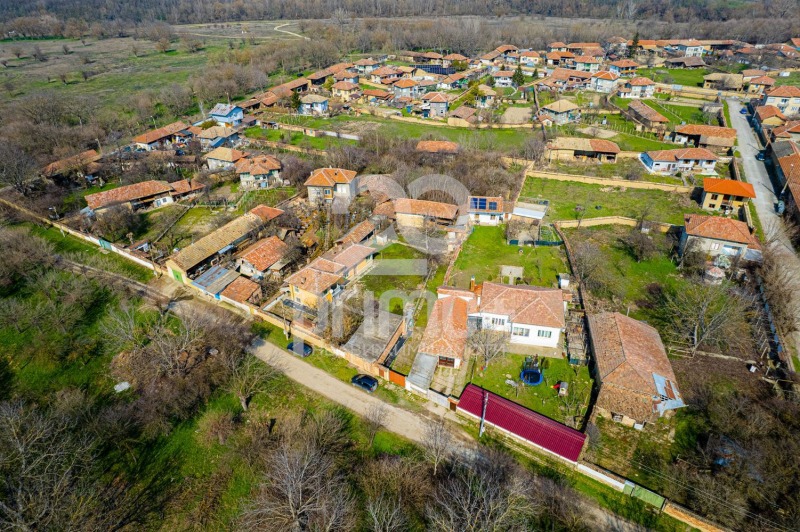 Продава КЪЩА в област Велико Търново, с. Ресен - 140 кв.м / 47 500 € » 92 901.93 лв., ПРИМО+ВЕЛИКО ТЪРНОВО