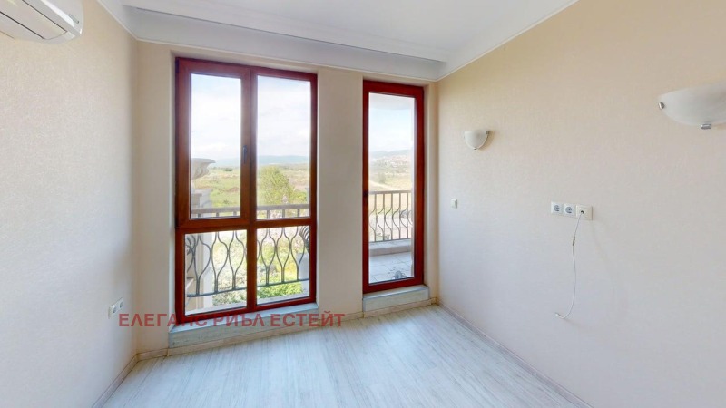 Zu verkaufen  2 Schlafzimmer region Burgas , k.k. Slantschew brjag , 57 qm | 66910452 - Bild [14]