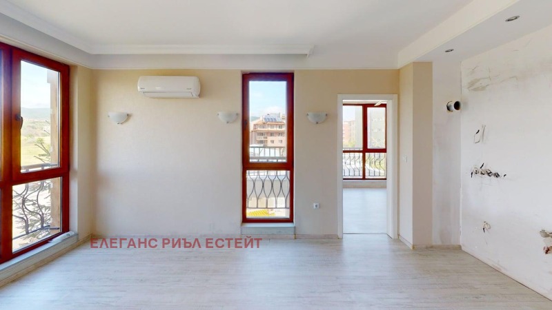 Zu verkaufen  2 Schlafzimmer region Burgas , k.k. Slantschew brjag , 57 qm | 66910452 - Bild [3]