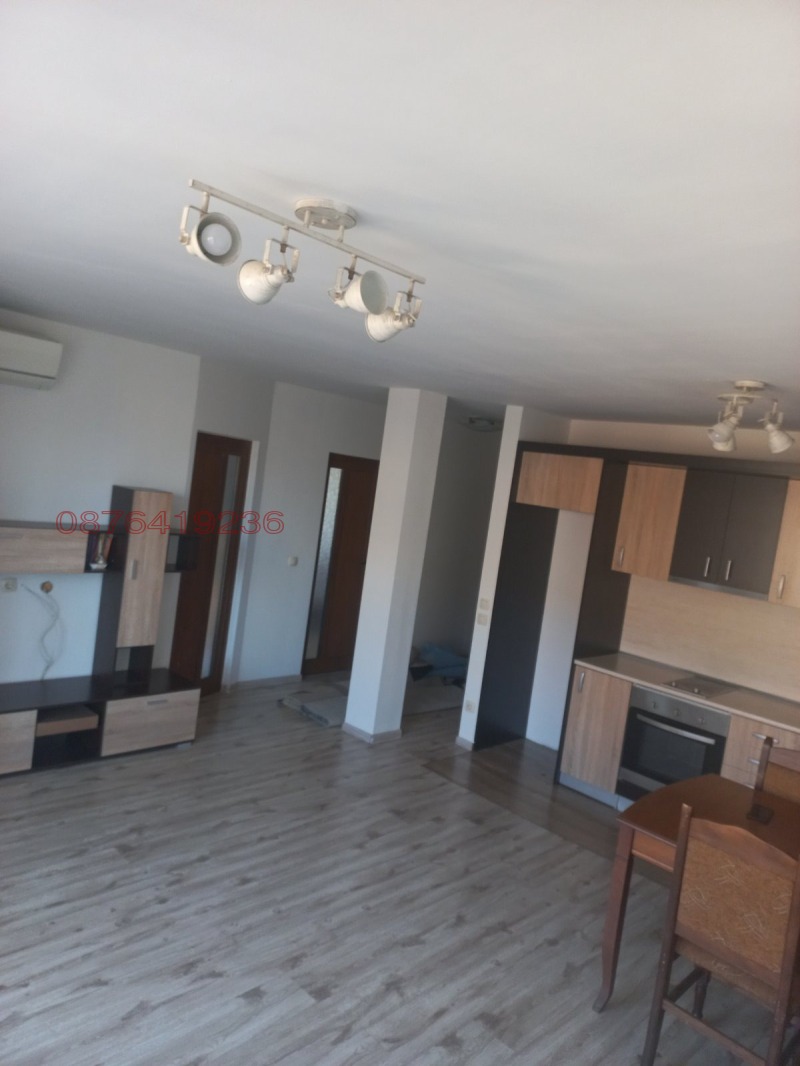 Продава 3-СТАЕН, гр. Петрич, област Благоевград, снимка 2 - Апартаменти - 52779563