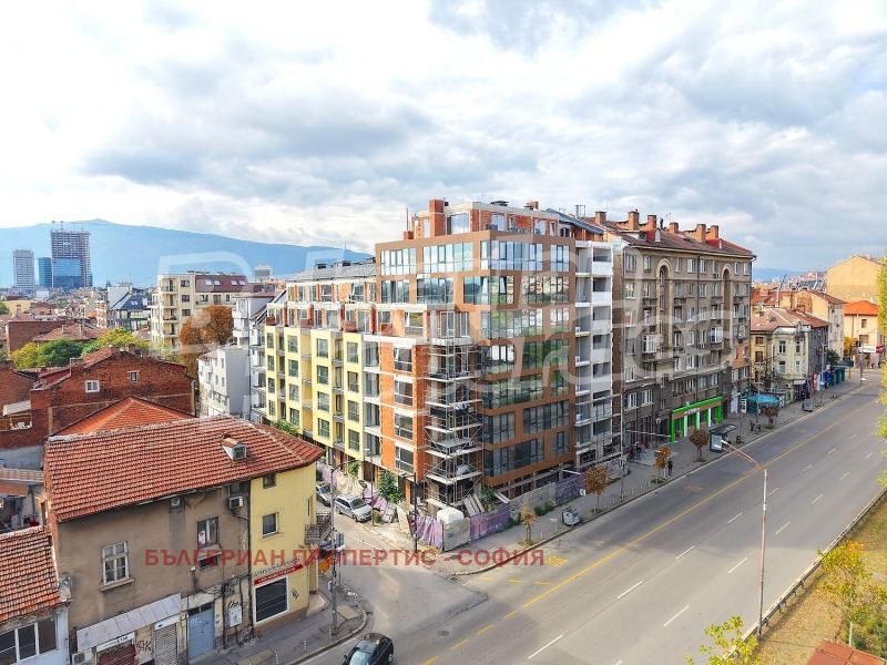 Продава 3-СТАЕН, гр. София, Център, снимка 16 - Апартаменти - 53018144