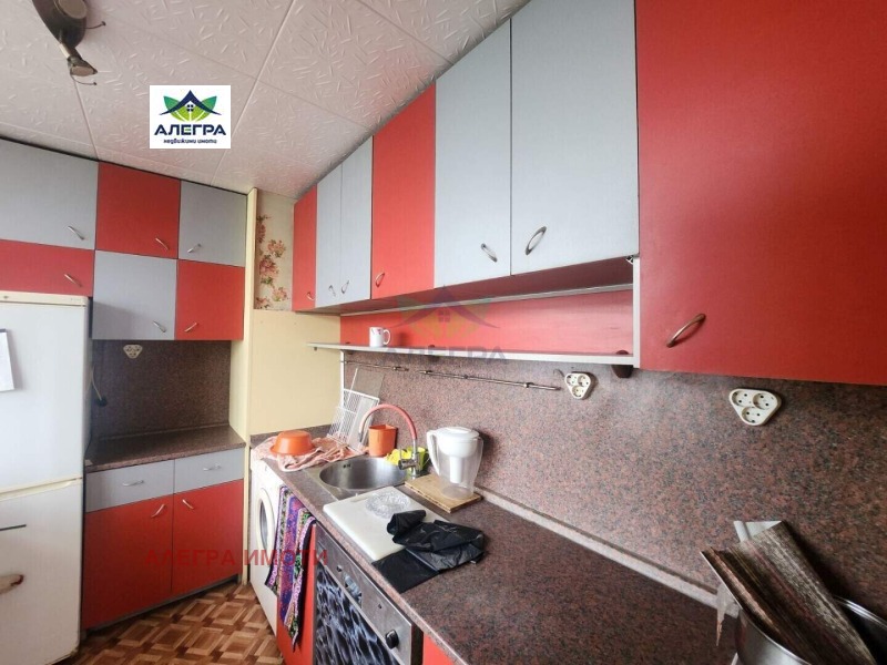 Na prodej  3 ložnice Pazardžik , Idealen centar , 116 m2 | 42148968 - obraz [4]