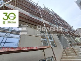 4-стаен град Варна, Бриз 9