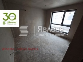 3 slaapkamers Briz, Varna 5