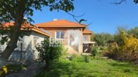 Продава КЪЩА, с. Червенци, област Варна, снимка 3