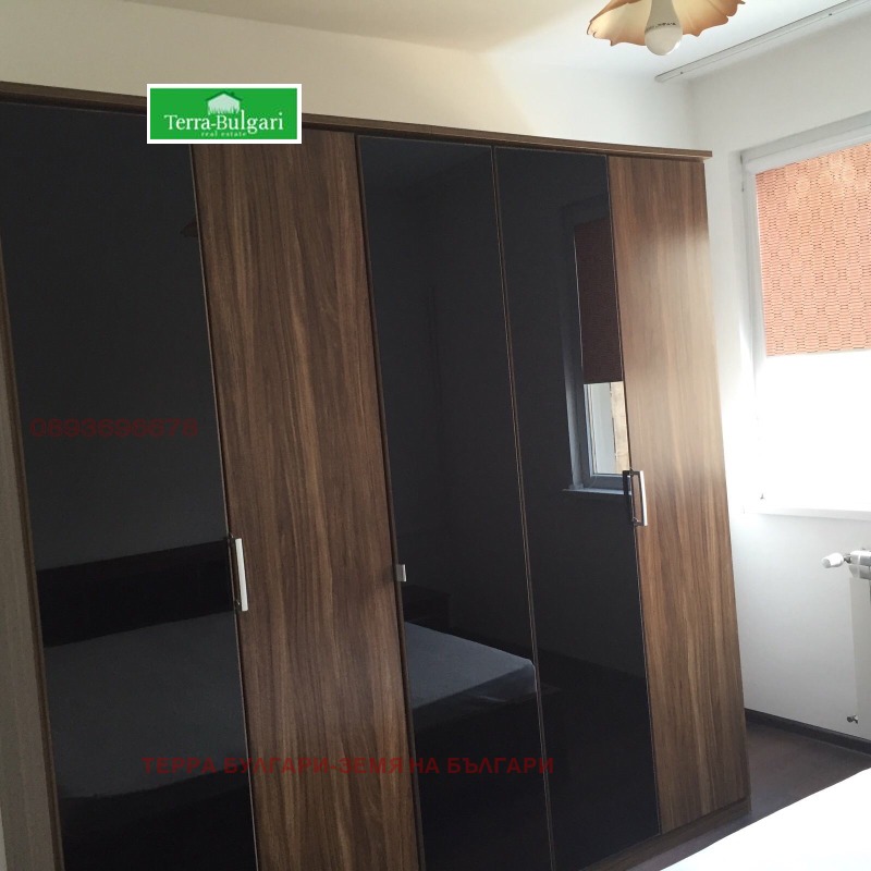 Продава  2-стаен град Перник , Център , 67 кв.м | 28793594 - изображение [8]